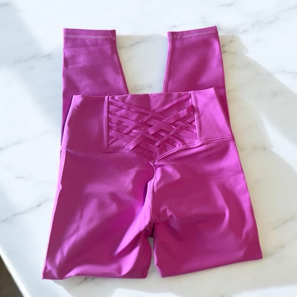 NEW Pink Fabletics Skinny Powerhold Yoga Leggings Stretchy Comfy Gym workout - Picture 2 of 3